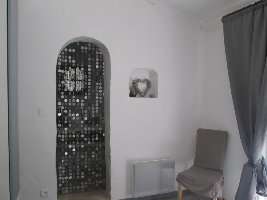 B&B Lei Bancaou Ла-Ґард-Френе Номер фото